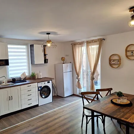 бохо 2 Apartment